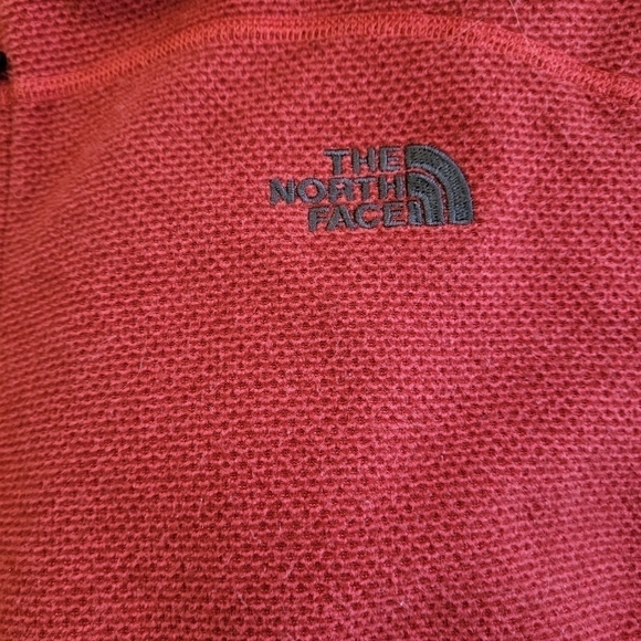 THE NORTH FACE 1/4 Zip Waffle Weave Pullover Maroon / Dark Red Men's L - Picture 3 of 7